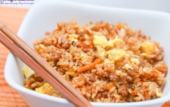 Món rang, cách làm món cơm chiên nhật bản 16