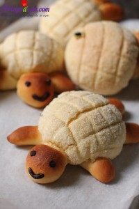Cách làm bánh, cách làm bánh melon pan ngon tuyệt 6