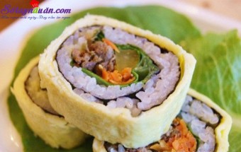 Nấu ăn món ngon mỗi ngày với Dầu hào, Công thức cho món trứng bọc kimbap bò ngon đúng điệu kết quả