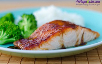 Nấu ăn món ngon mỗi ngày với Bột ngô, Cách làm cá hồi rán kèm xốt xì dầu ngon mê mẩn thành phẩm