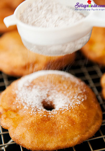Nấu ăn món ngon mỗi ngày với Một nhúm muối, Công thức cho món bánh táo donut ngon mê ly kết quả