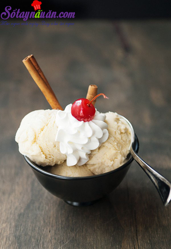 Nấu ăn món ngon mỗi ngày với 1 quả vanilla (có thể thay bằng tinh chất vanilla), Cách làm kem trứng thơm ngon mát lạnh cho ngày hè