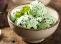 Hướng dẫn làm kem bạc hà socola mát lạnh