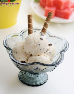 Món ngon mỗi ngày, cách làm kem cafe chocolate chip 7