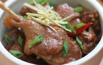 Nấu ăn món ngon mỗi ngày với Hành tím, cách làm món thịt vịt kho gừng 10