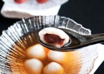 Bánh trôi nước nhân đậu đỏ giải nhiệt ngày nóng