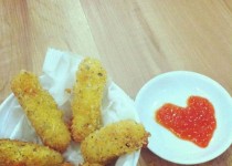 Cách làm bánh chuối phô mai thơm giòn ngon hấp dẫn