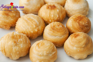 Đồ ăn vặt, Hướng dẫn làm bánh bao chiên nhân lạp xường ngon kết quả