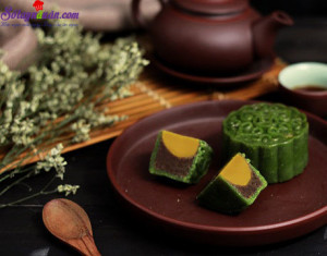 Đồ ăn vặt, cách làm bánh trung thu trà xanh nhân trứng muối 5