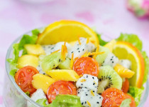 Hướng dẫn làm salad hoa quả đơn giản mà giàu dinh dưỡng