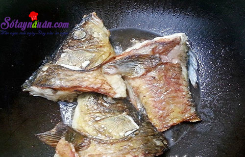 Bí quyết để món canh cá nấu măng chua thơm ngon đậm đà 2