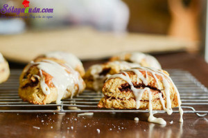 Đồ ăn vặt, cách làm bánh scones cuộn hương quế 18