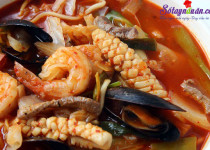 Hướng dẫn làm mì hải sản ngon mê ly