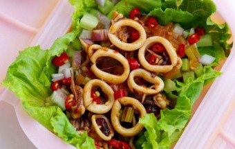 Nấu ăn món ngon mỗi ngày với Rượu trắng, cách làm mực hấp kiểu thái 4