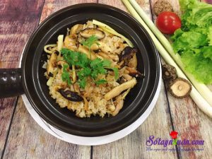 Món ngon cuối tuần, cách làm cơm gà tay cầm 1