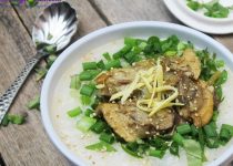 Ấm bụng với cháo trai thơm ngon