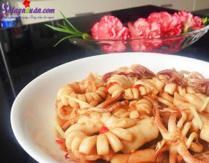 Món ngon cuối tuần, cách làm mực sốt me 7
