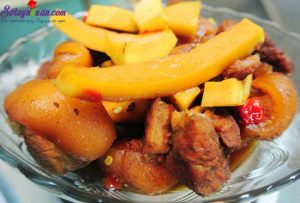 Món ngon cuối tuần, cách làm thịt ba chỉ kho dừa 4