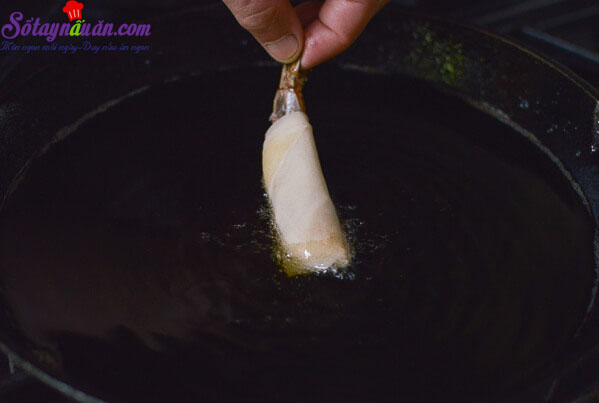 cách làm tôm cuộn dừa chiên giòn 8