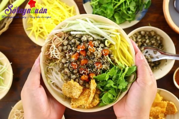Cách làm chả tôm hấp bông cải kiểu Trung Hoa, Hướng dẫn cách làm cơm hến thơm ngon chuẩn vị xứ Huế